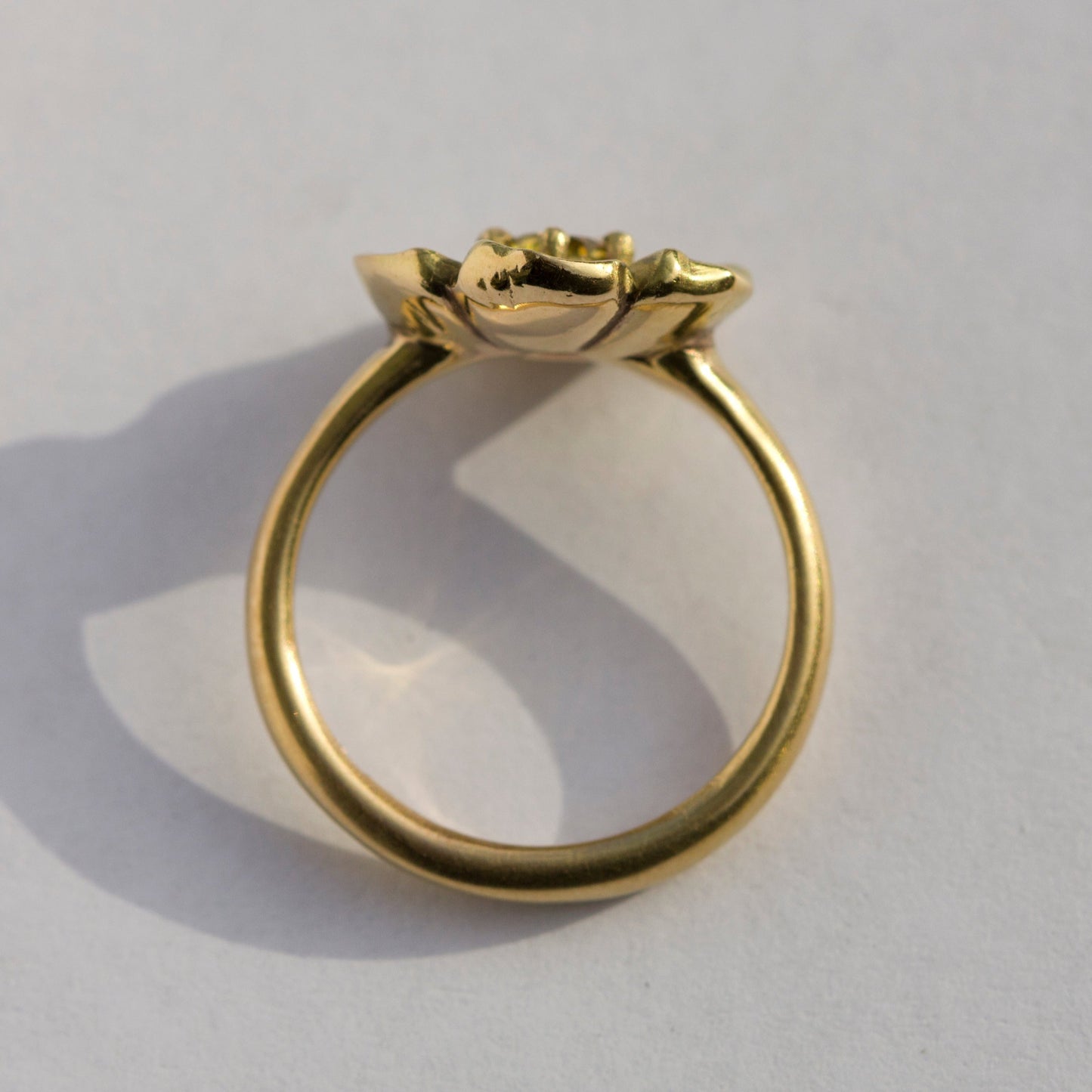 Buttercup Ring- Sapphire 18ct Gold
