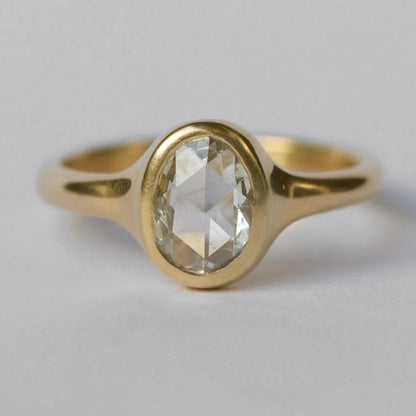 Antique Rose Cut diamond - 18ct Gold Ring