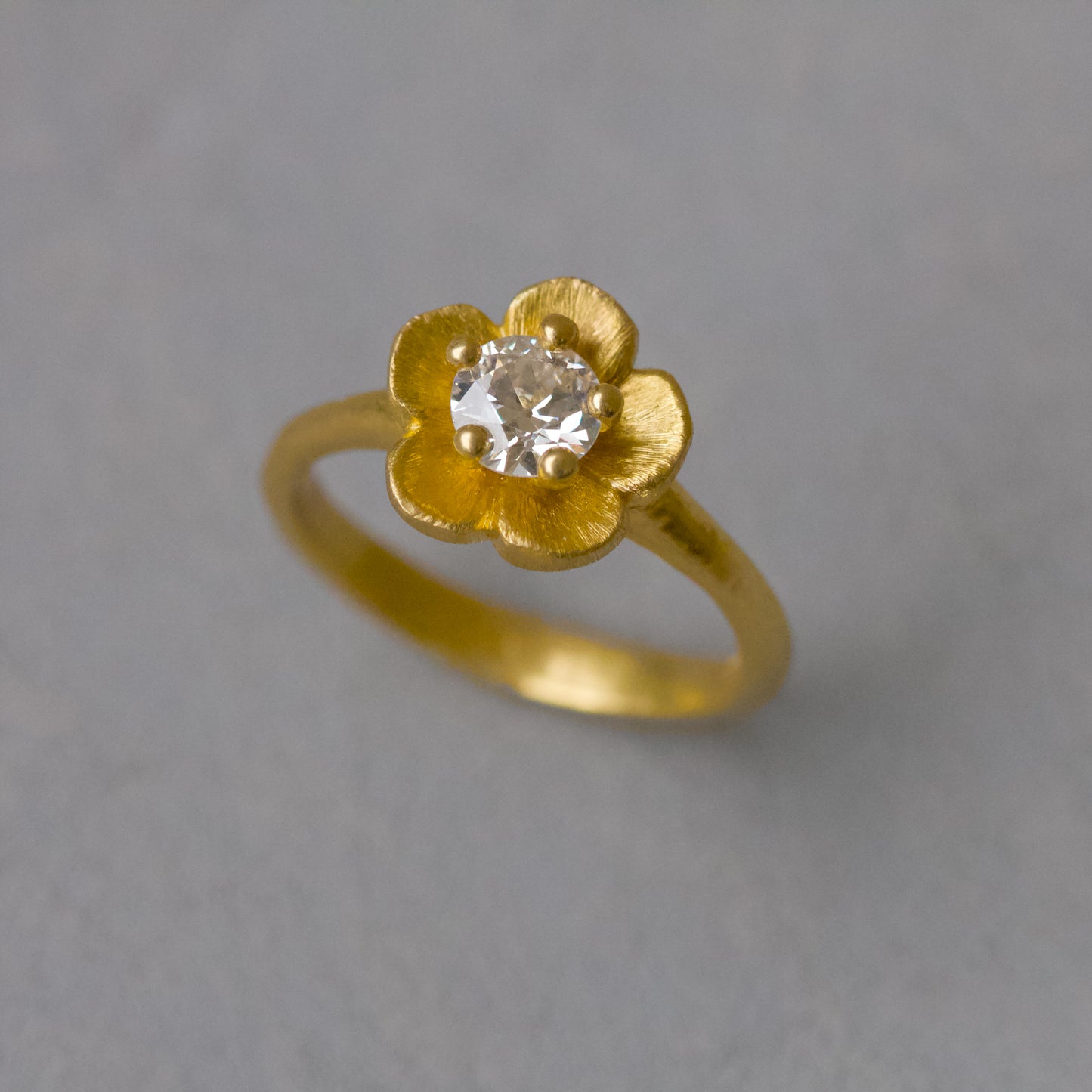 Diamond Ring- Flower 22ct Gold
