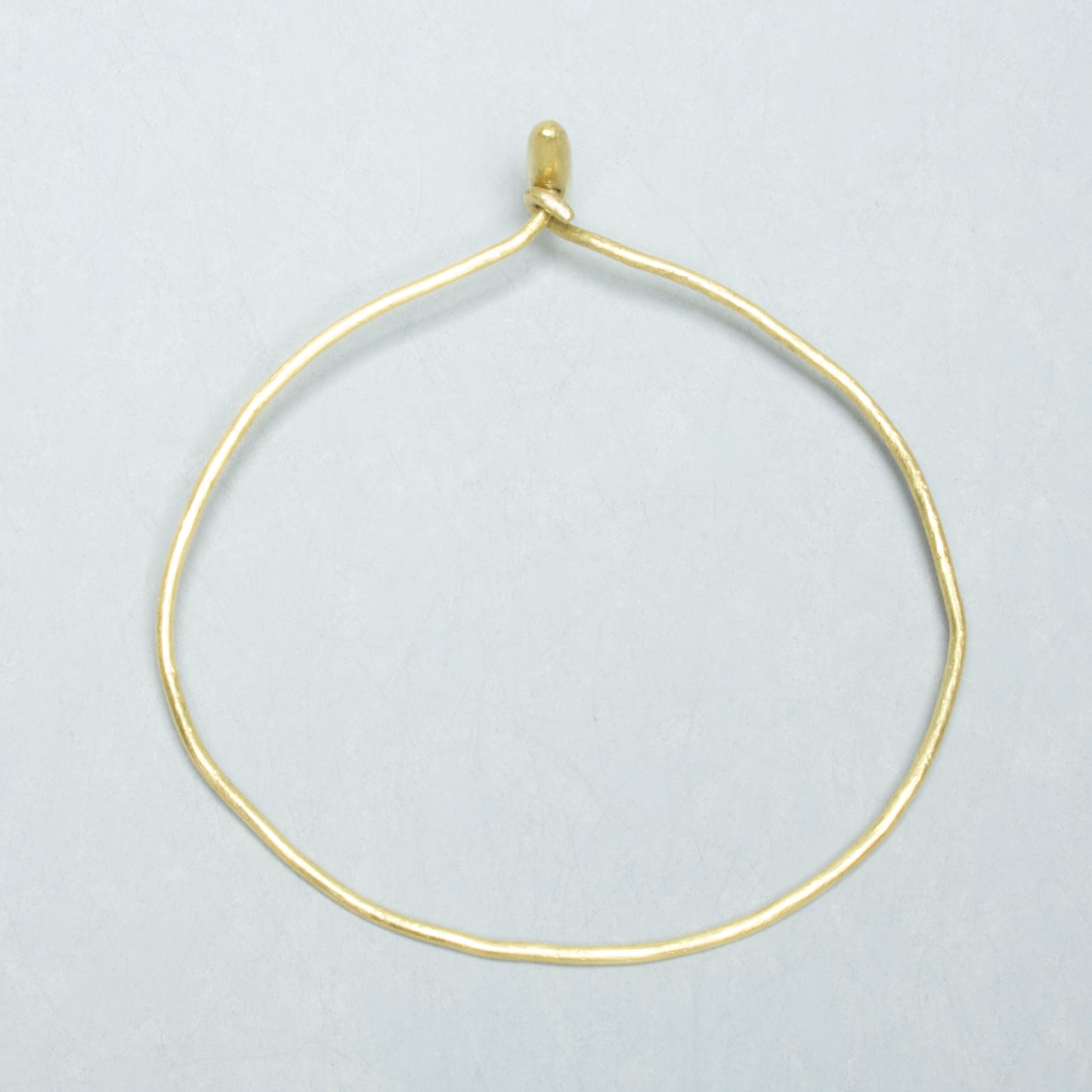 Loturo Bangle - Gold