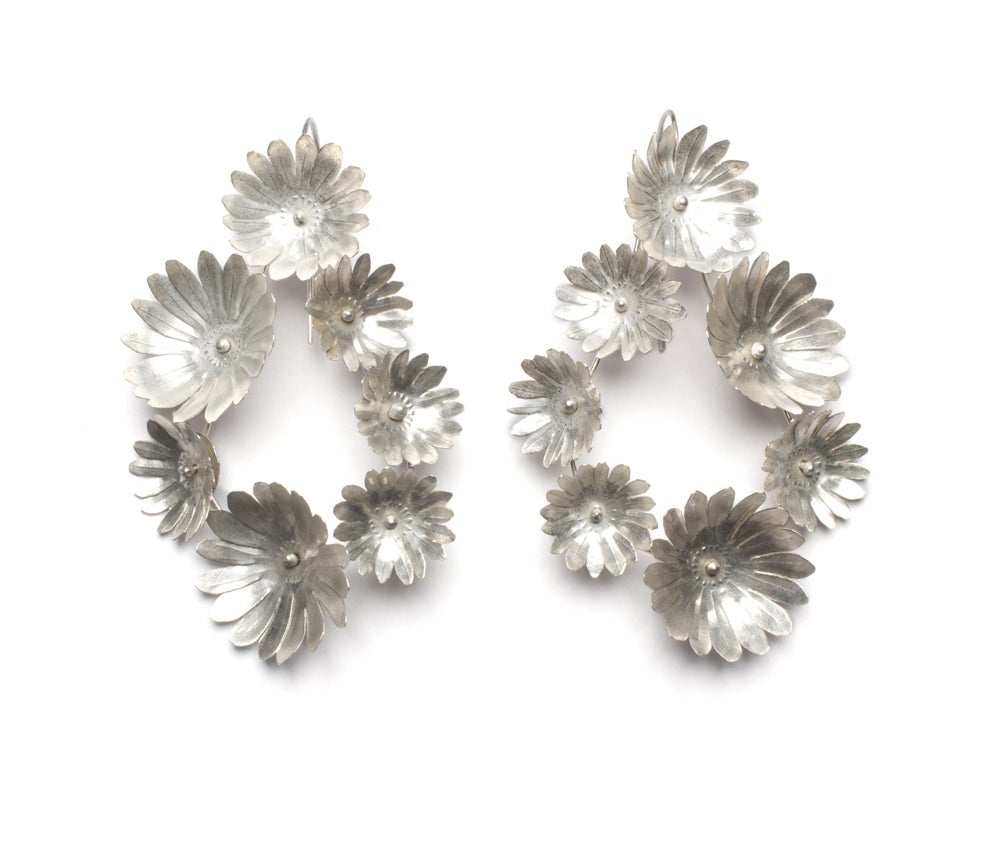 Fiori Seven-Flower Earrings – Silver